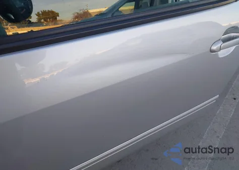 2002 Toyota Sienna Le z USA, uszkodzony, nr VIN 4T3ZF13C52U461937